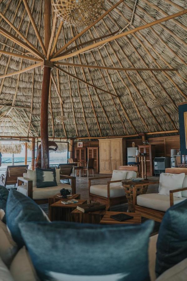 فندق Royal Belize Thatch Caye المظهر الخارجي الصورة